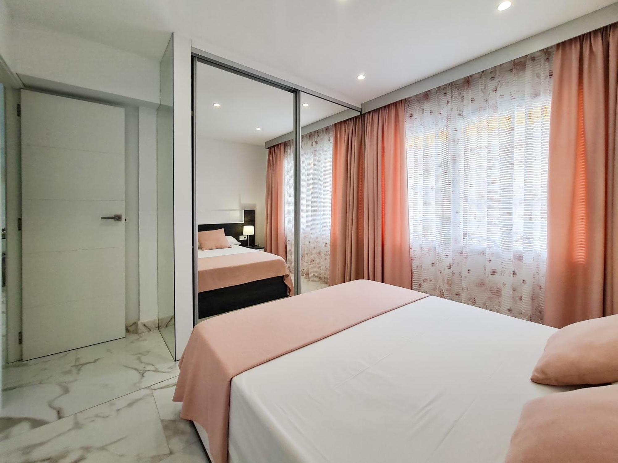 Apartamento Edificio Astoria Benidorm Eksteriør bilde
