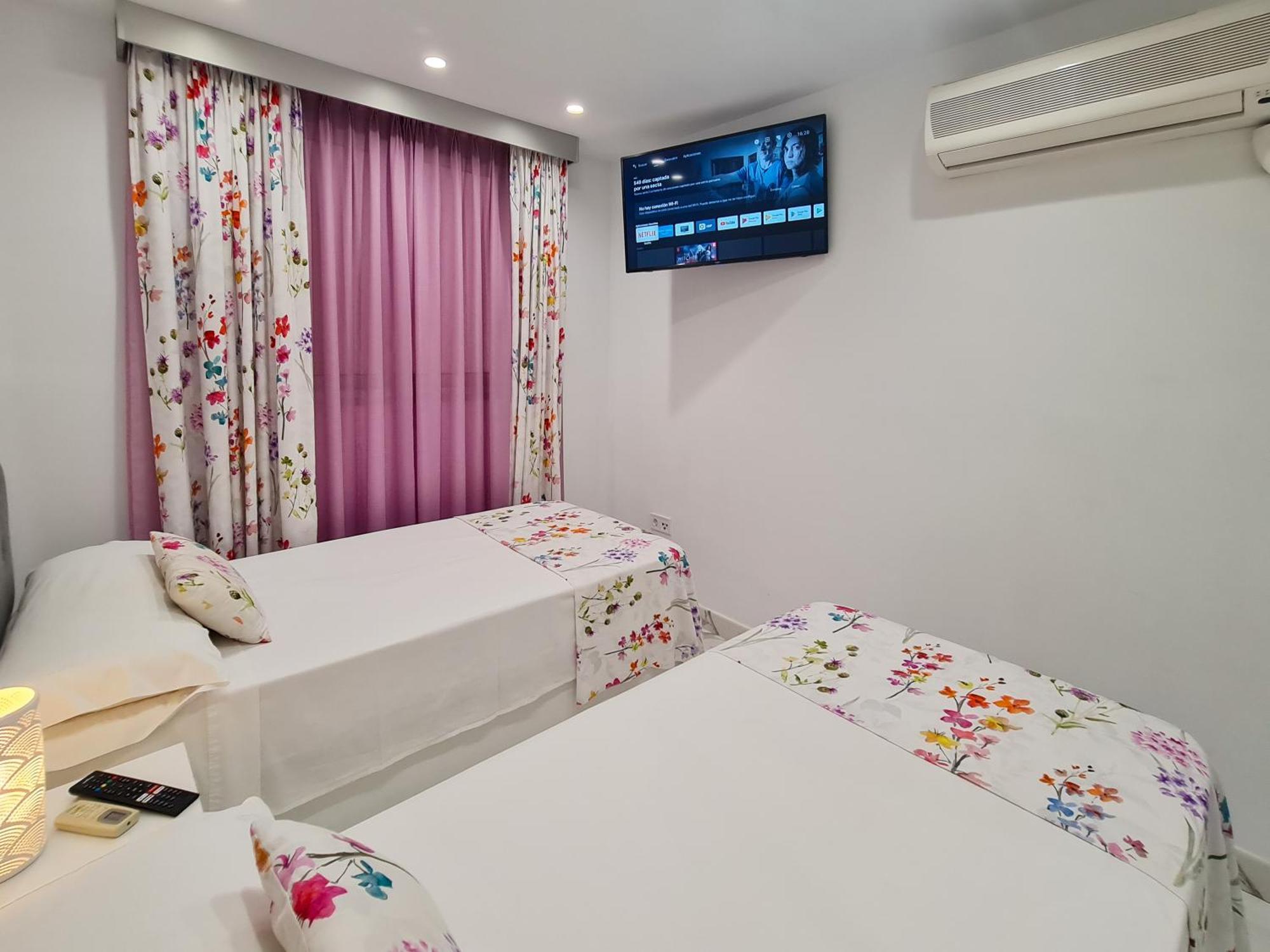 Apartamento Edificio Astoria Benidorm Eksteriør bilde