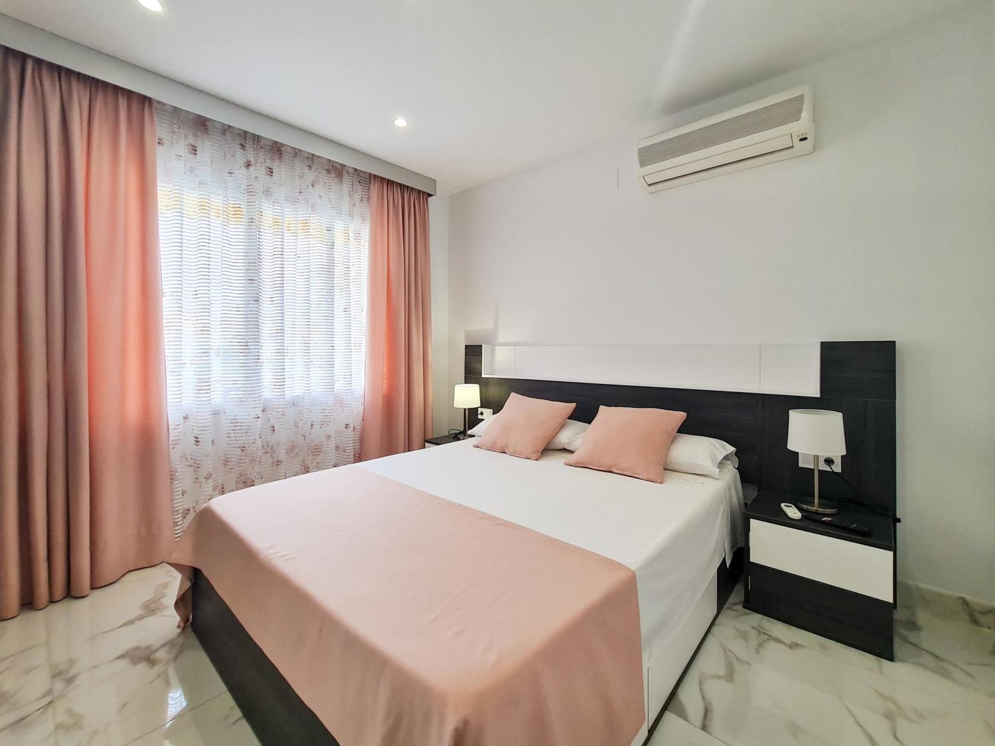 Apartamento Edificio Astoria Benidorm Eksteriør bilde